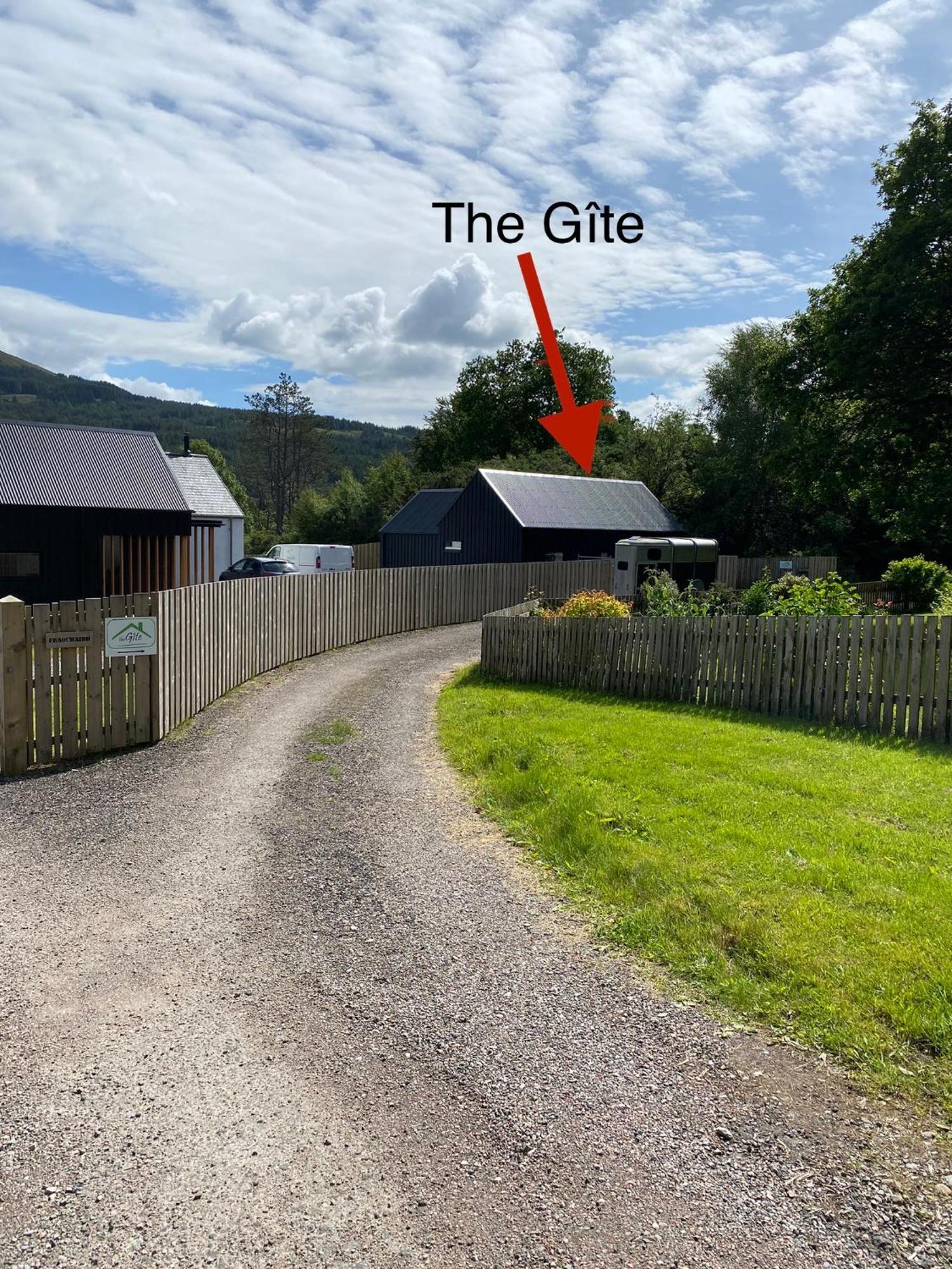 The Gite In The Highlands Acharra Екстериор снимка